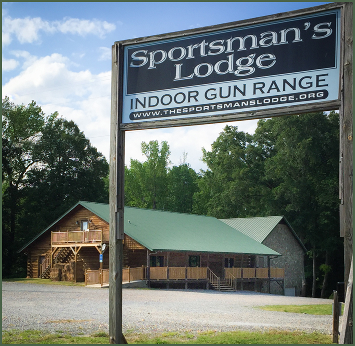 The Sportsman's Lodge roadside sign